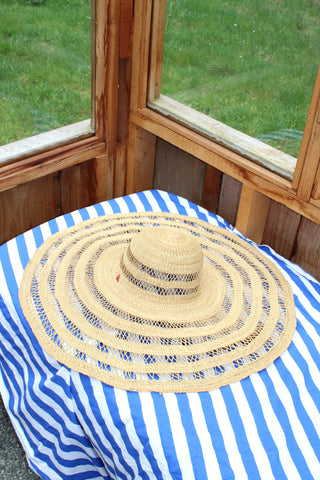 Oversize Spring Garden Hat