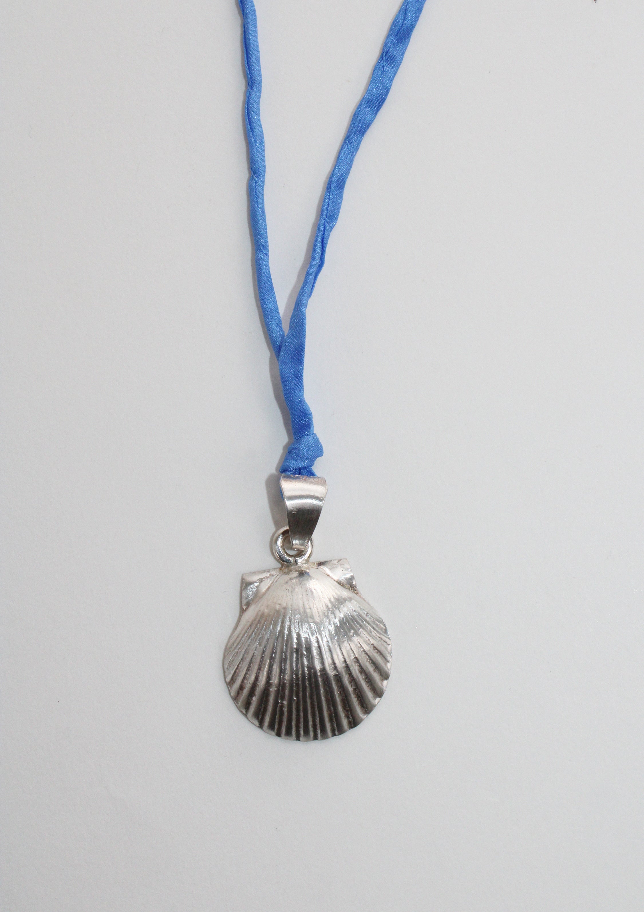 Vintage Shell Pendant – Takara Design - Main Image