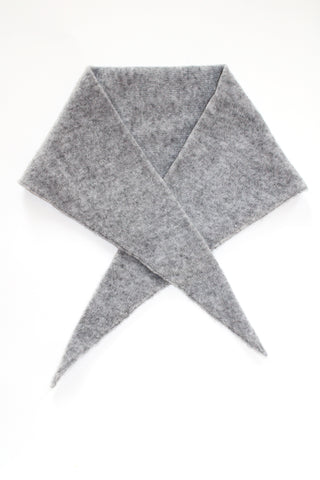 Le Bon Cashmere Bandana in Heather Grey