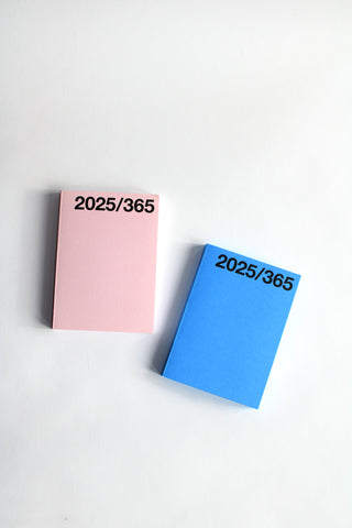 Basic Planner 2025 in Blue